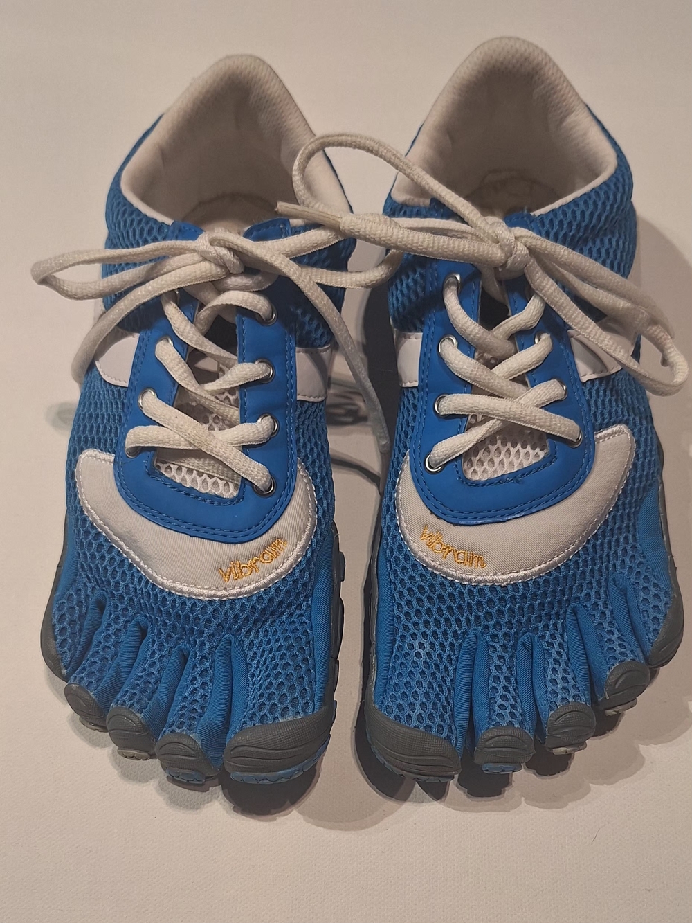 Vibram FiveFingers Speed Toe Shoes – Women’s EU 40 (US 8.5–9) – Blue/White